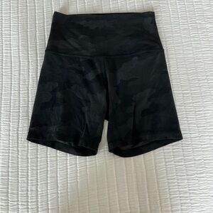 Lulu align biker shorts